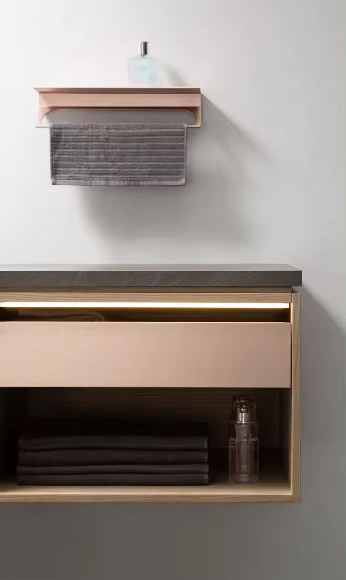 Küçük 42 inç Tuvalet Lavabo Birimi Dolap Vanity ve Lavabo Kombini 0